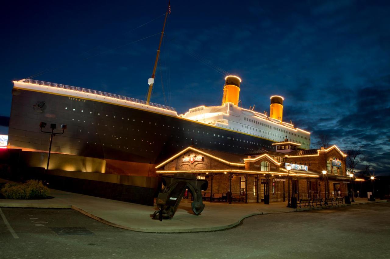 Whispering Winds, Hot Tub, Game Room, Wifi, 1089 Free Tickets Each Paid Day, Dollywood And More Gatlinburg Εξωτερικό φωτογραφία